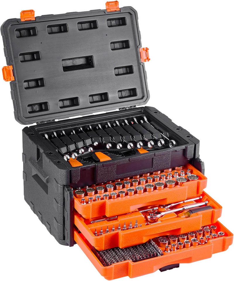 Mechanical tool kits and socket sets, consisting of 450 pieces, available in sizes of 1/4 inch, 3/8 inch and 1/2 inch, deep and standard socket types, conforming to the standards of the American Society of Automotive Engineers, with Q3696