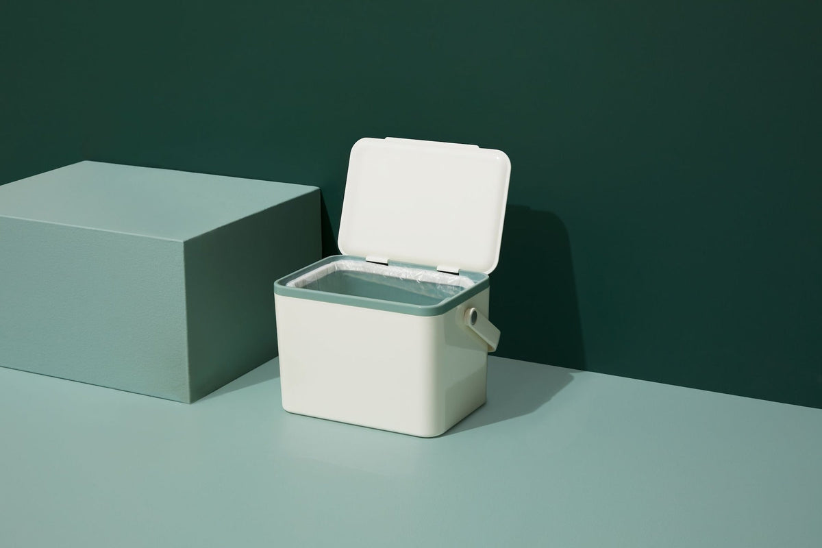 Plastic Rectangular Compost Bin, White, 4-L